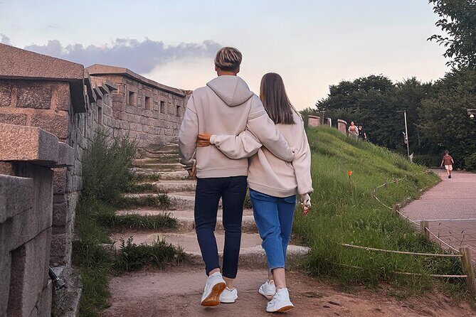 Seoul Day Tour: Gyeongbokgung Palace, Bukchon, Gwangjang Market - Practical Details and Tips