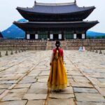 Seoul: Gyeongbokgung Palace, Jogyesa Temple, Bukchon Village - Detailed Breakdown of Each Stop