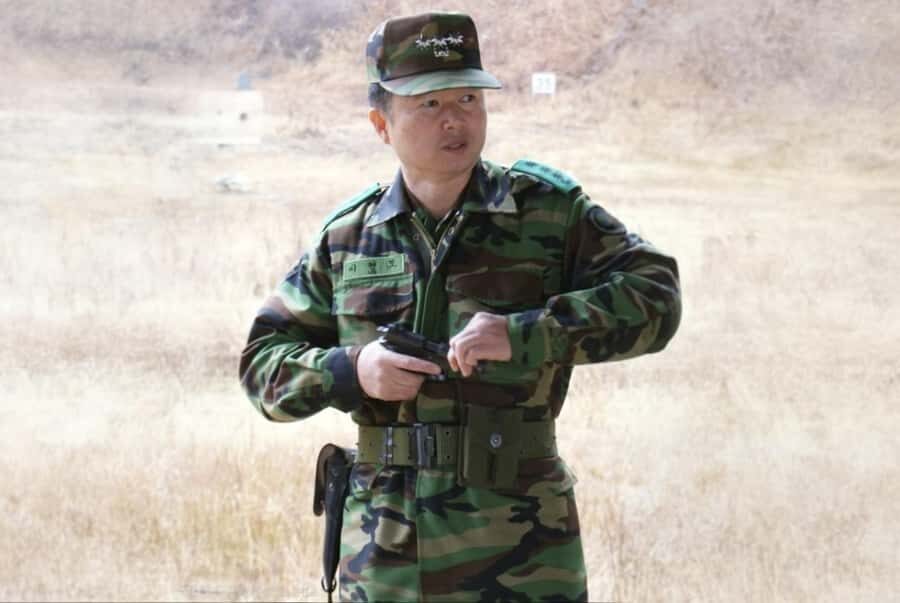 Seoul Private DMZ Tour with Former Elite ROK Security Expert - Imjingak Peace Park: Reflecting on the Past