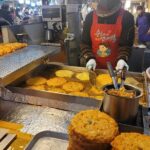 Seoul Private Night Tour: Royal Palace & 5 Street Food Tastings - Who Should Consider This Tour?