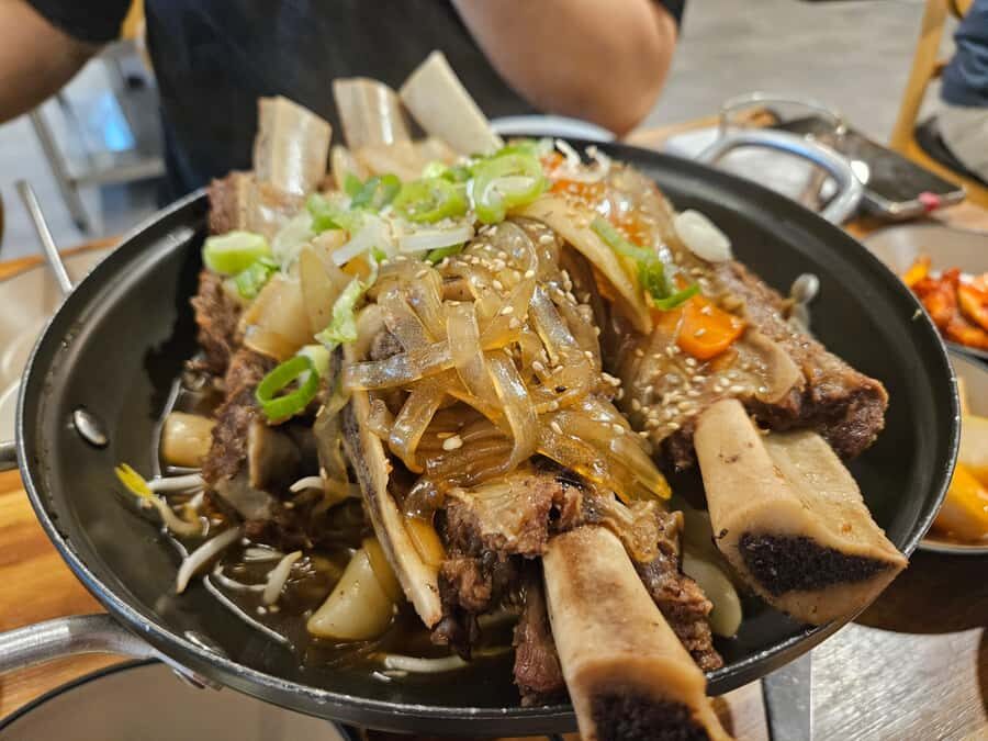 Seoul: Street Food, Shopping, and Night Views Tour - Practical Details & Tips for Travelers