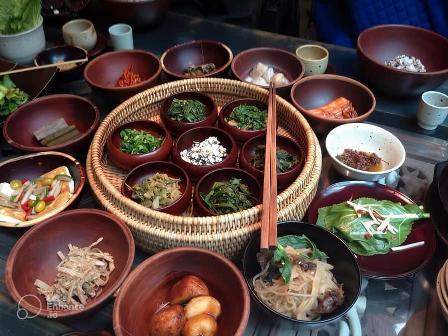 Seoul: Traditional Community Walking Food Tour in Bukchon - Who Should Take This Tour?