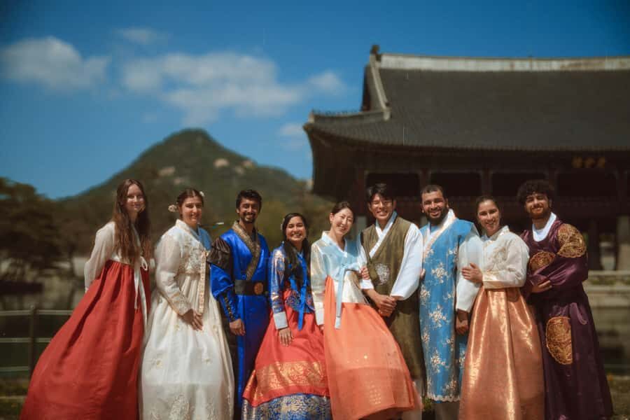 Seoul: Vintage Photoshoot with Professional Photographer - The Sum Up