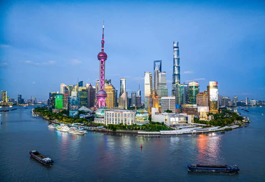 Shanghai City Lights: A Walk Through Time - The Experience: What You Can Expect