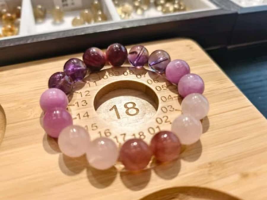 Shanghai: Classical Crystal Bracelet Crafting Workshop - Practical Details and Tips for Booking