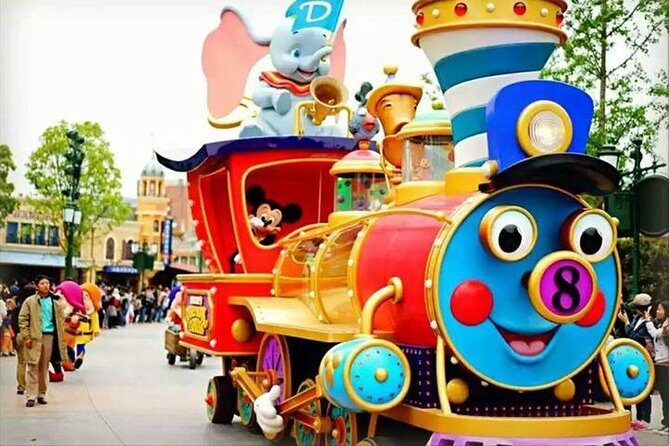 Shanghai Hotels to Disneyland One way private transfer - The Booking & Pickup Experience