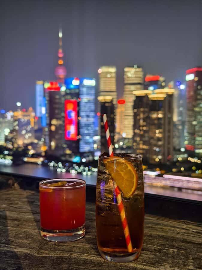 Shanghai Night Tour: Old Town, Local Dinner & Rooftop Bar - Why This Tour Offers Great Value