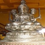 Shanghai Private Day Tour with Must-see Attractions & Cruise in Huangpu River - An In-Depth Look at the Tour Experience