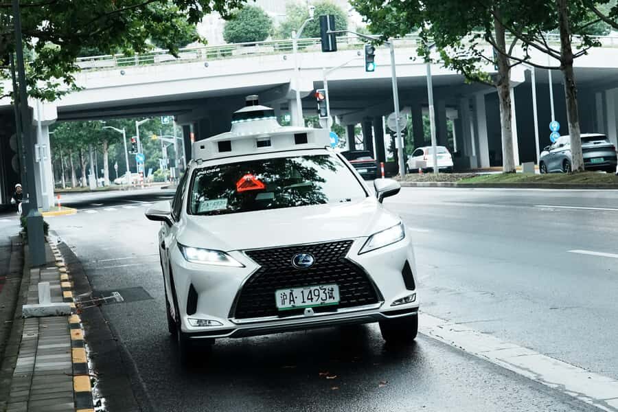 Shanghai: Tech Discovery Tour with Driverless Car Ride - Transportation, Timing, and Group Size