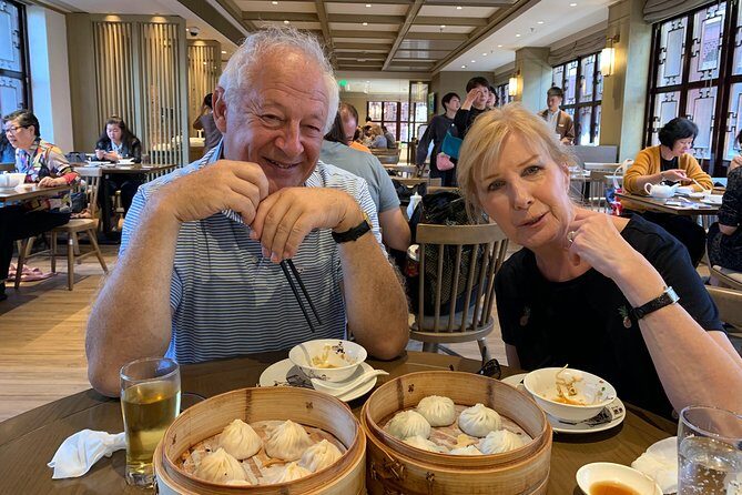 Shanghai VIP River Cruise Experience with Dinner and Guide - Who Will Love This Experience