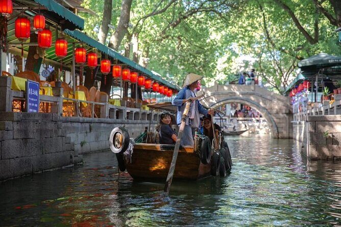 Shanghai Zhujiajiao Water Town Private Tour with Boat Ride - Authentic Experiences and Hidden Gems