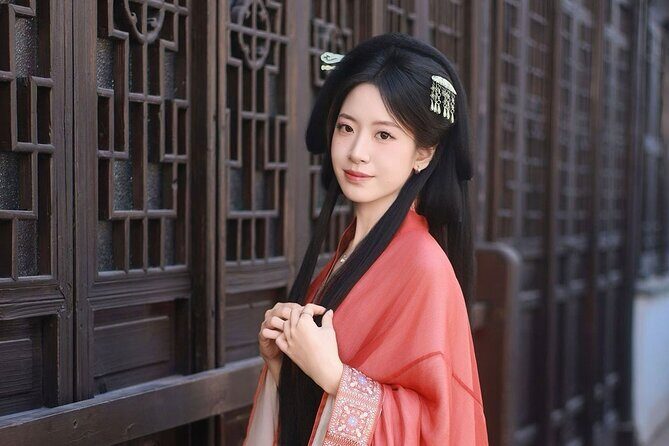 Shanghai: Zhujiajiao Water Town tour with Hanfu Photos - Practical Details and What to Expect