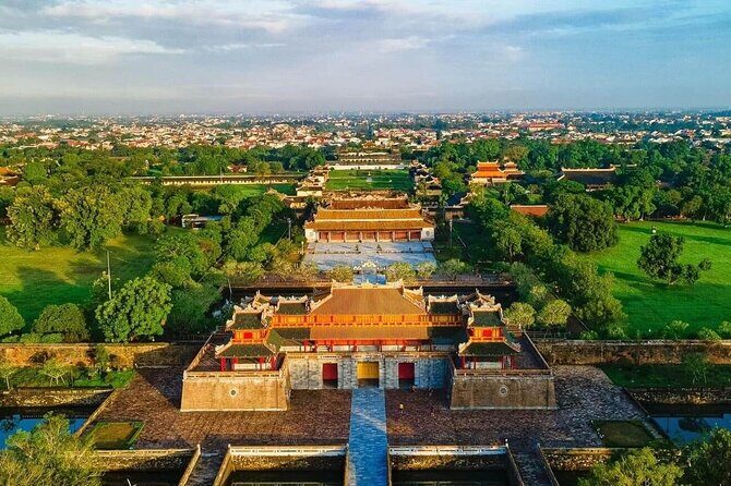 Shared Shuttle Bus between Hue and Da Nang City - Authentic Traveler Experiences