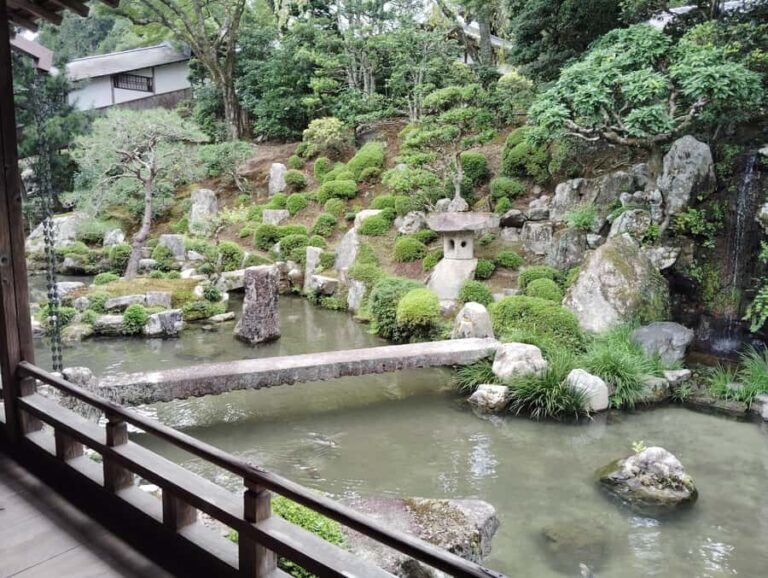 Shiga: Sakamoto Walking Tour of Stone Walls, Faith & History - The Itinerary in Detail