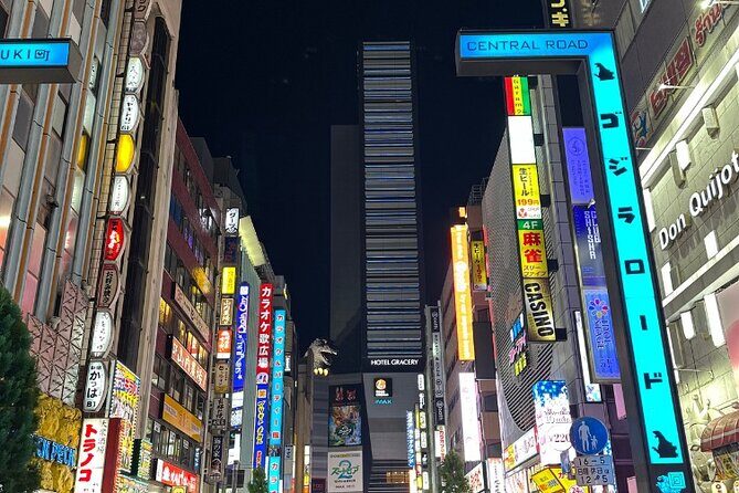 Shinjuku Retro 90s Izakaya and Modern Bar Tour - Practical Details and Value