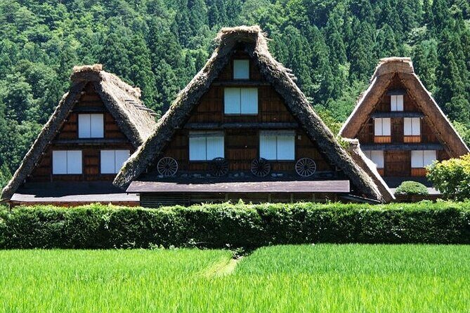 Shirakawa go and Takayama 2 Day Tour from Tokyo - Practical Tips and Considerations