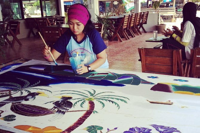 Shore Excursion: Batu Caves And Kuala Lumpur City Tour - FAQs