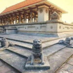 Shore Excursion to Colombo City Tour & Kelaniya Temple for 2 People - Price and Value: What Does $80 Really Get You?