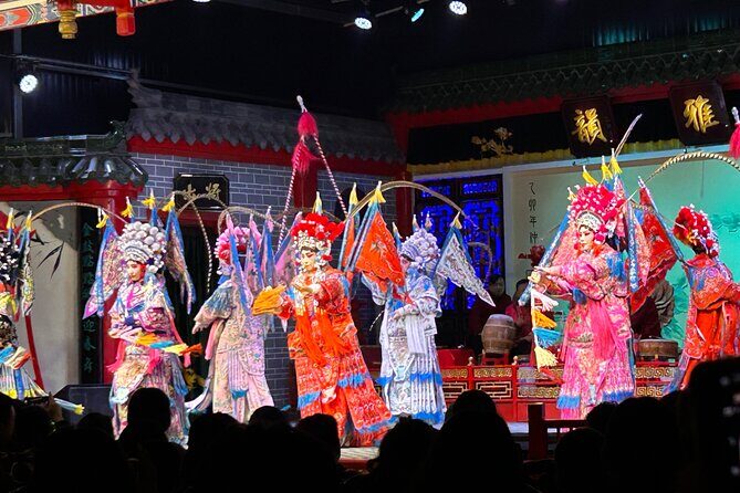 Sichuan Opera Show ShufengYayun and Covered Bowl Tea in Chengdu - What to Expect During the Show