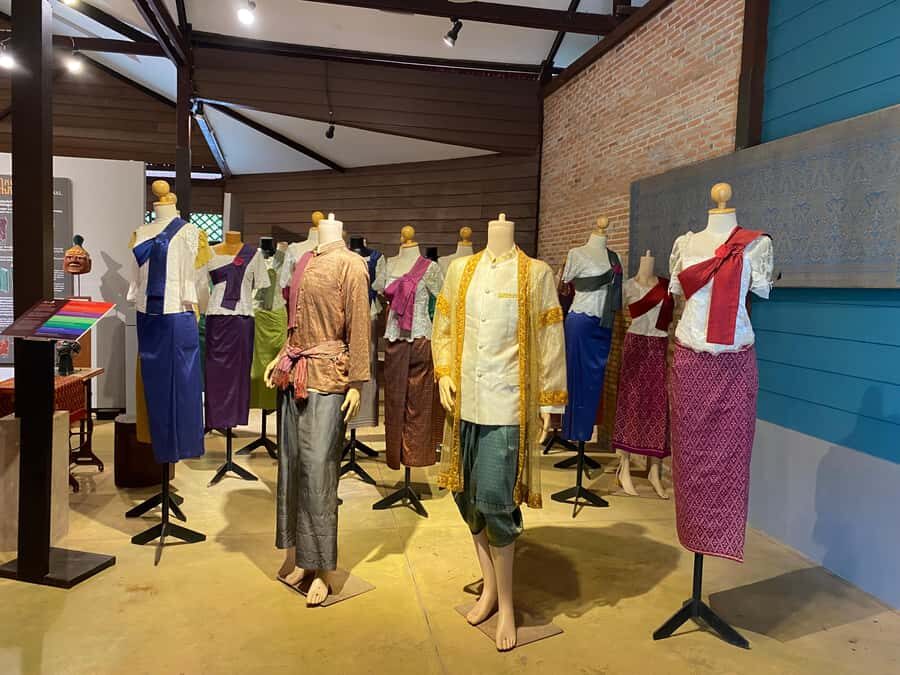 Siem Reap Half-Day: Killing Fields & Hidden Gem Highlights - Transport, Timing, and Overall Value