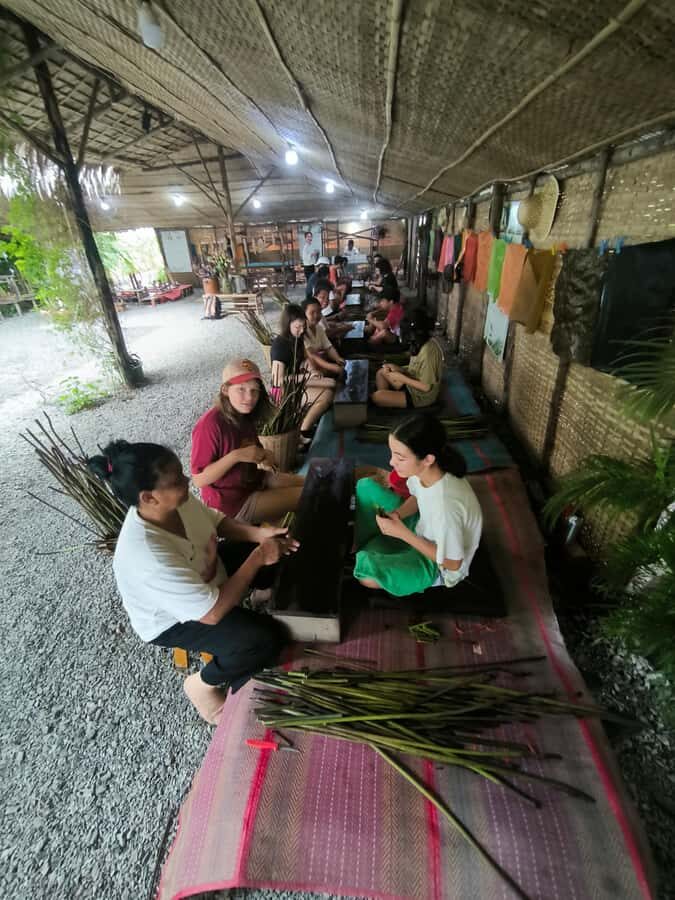 Siem Reap: Lotus Silk Farm - Tour, Lake & Artisan immersion - Why This Tour Stands Out