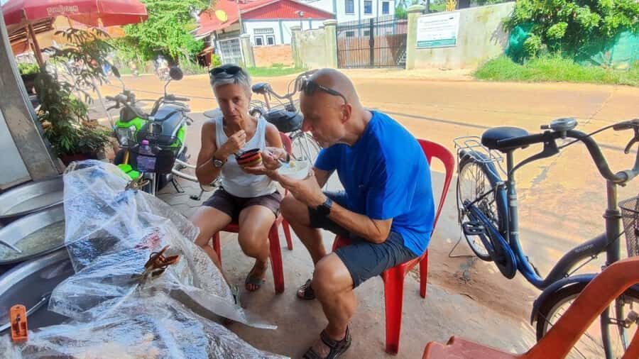 Siem Reap: Market, Temple, and Countryside Bike Tour - Detailed Breakdown of the Itinerary