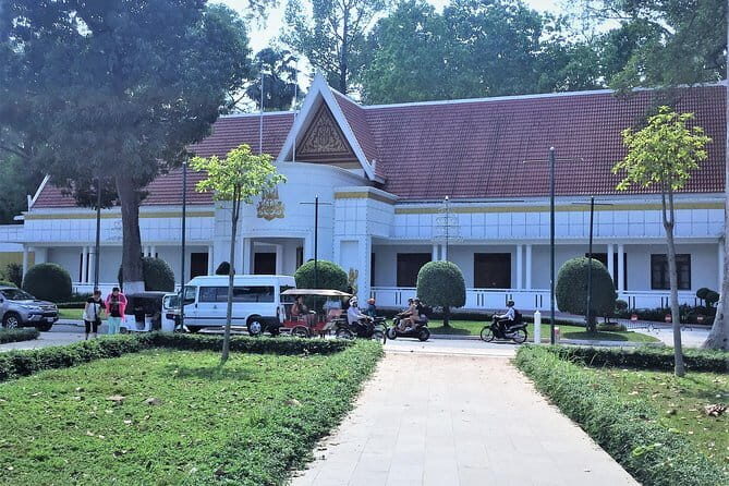 Siem Reap Private Sunset City Tour - Why This Tour Offers Great Value