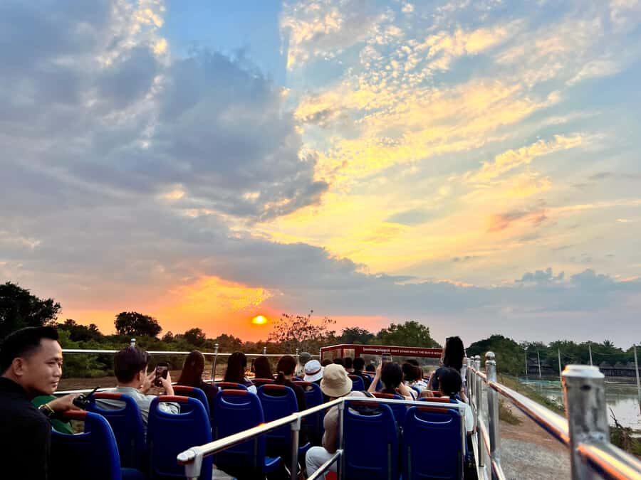 Siem Reap: Sunset or Night City Tour Bus - In-Depth Breakdown of the Itinerary