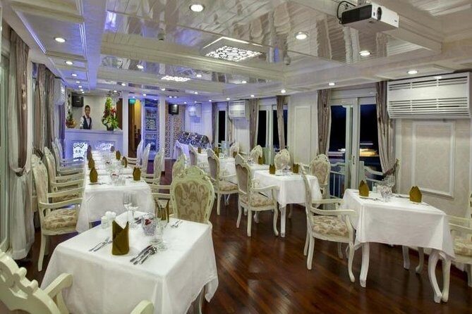 Signature Royal Cruise 2 Days 1 Night - The Itinerary in Detail