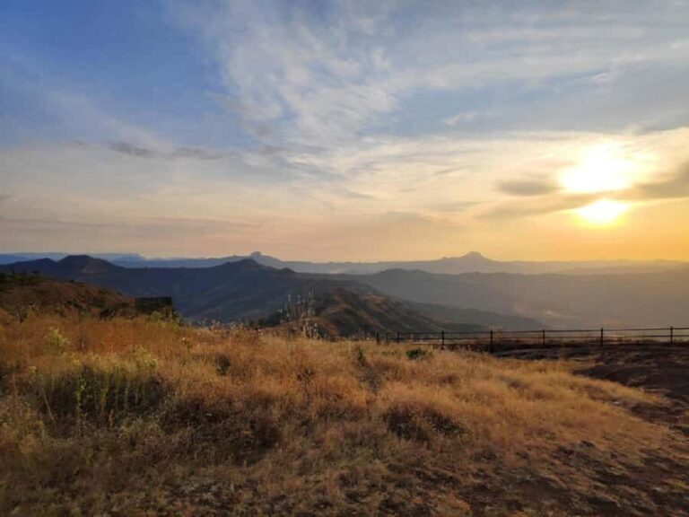 Sinhagad Fort Half-Day Guided Tour from Pune with Lunch - Why This Tour Offers Great Value