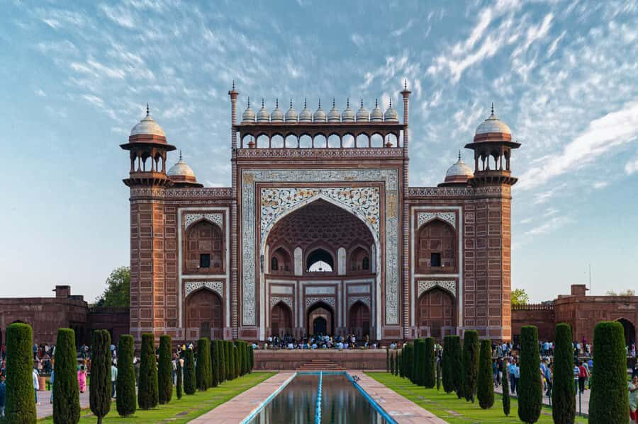 Skip the line Taj Mahal Tour with Entry Tickets - Detailed Breakdown of the Tour Experience