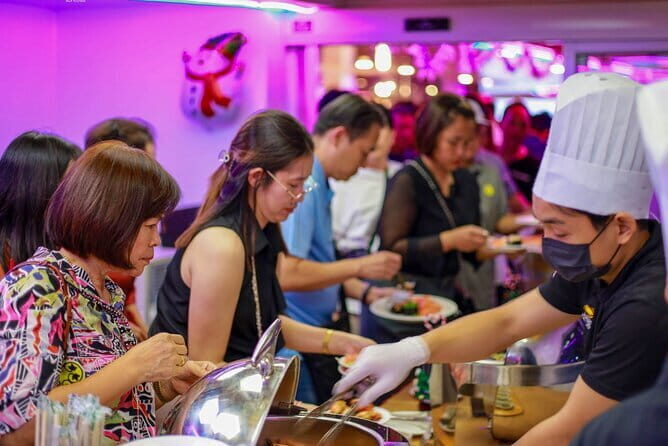 Smile Riverside Cruise Luxury Buffet Dinner from Bangkok - Who Should Consider This Cruise?