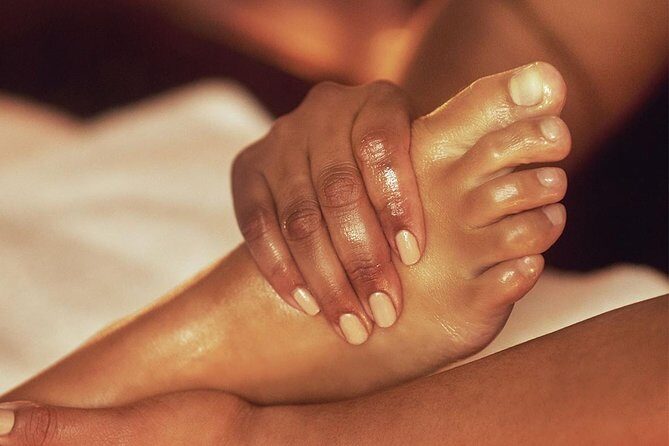Spa Package (Body Scrub 60min, Body massage 60 min, Foot reflex 30min) - The Experience We Imagine