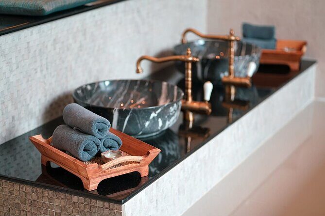 Spa Premium - Thai Massage (2 Hours with Pick Up Service) - Who This Experience Is Perfect For