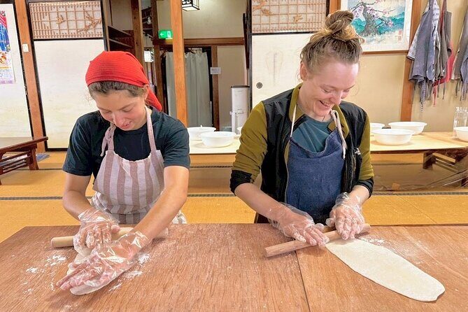 Spectacular Mt. Fuji and Lake Cruise, Noodles Making Experience - What Makes This Tour Stand Out?