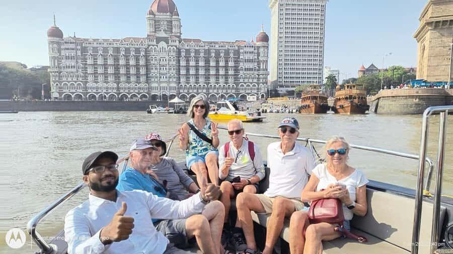 Speedboat: Elephanta Guided Tour - Exploring the Elephanta Caves