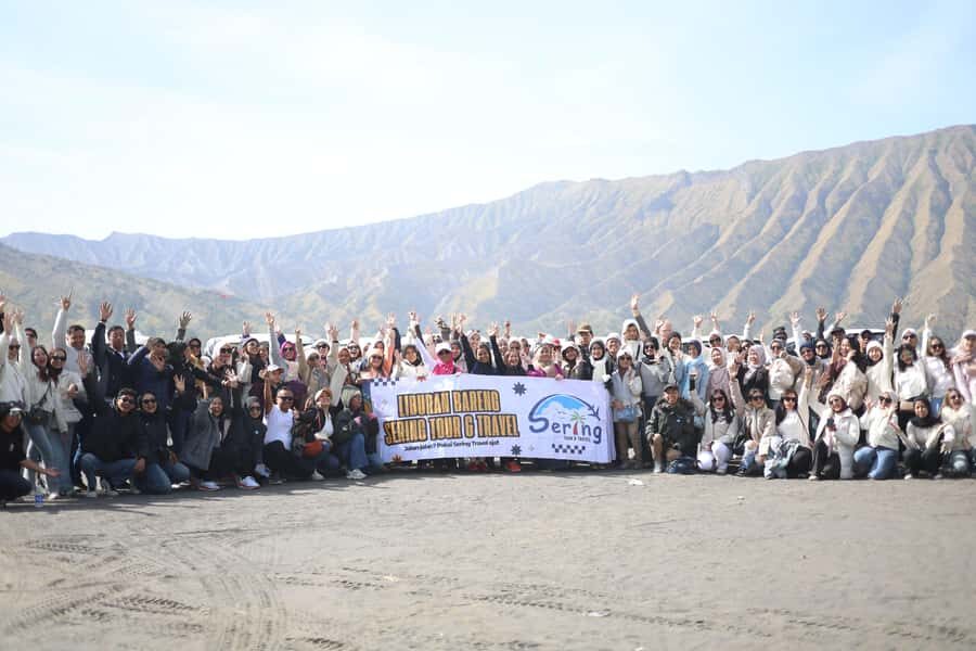 Start From Yogyakarta: Shared Bromo Tour - Transportation and Group Dynamics