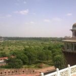 Sunrise Agra tour From Delhi - Meals and Local Shopping