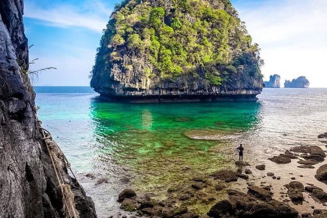 Sunrise Premium Tour to Phi Phi Island by Speed Boat - What’s Included and What to Expect