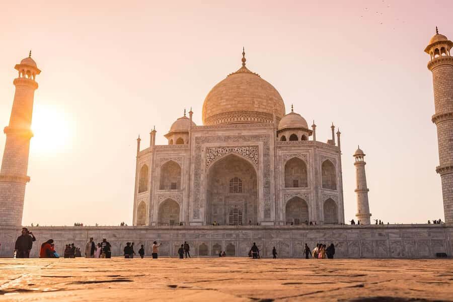 Sunrise Taj Mahal & Agra Private City Tour (All Inclusive) - Detailed Breakdown of the Itinerary