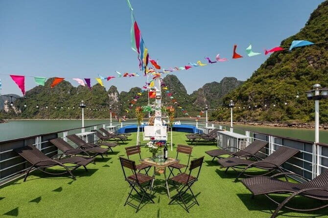 Sunset Cruise Tour in Ha Long with Kayaking and Swimming - Practical Tips for Travelers