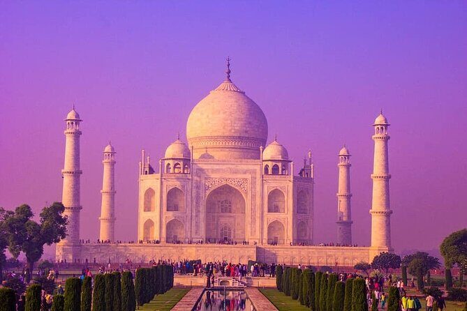 Sunset Taj Mahal and Agra Fort Half-Day Private Guided Tour - Who Should Consider This Tour?