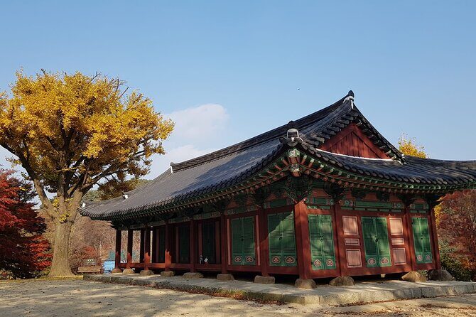Suwon Hwaseong + Purple Flower(Azalea) + Cherry Blossom - What You Can Expect From the Experience