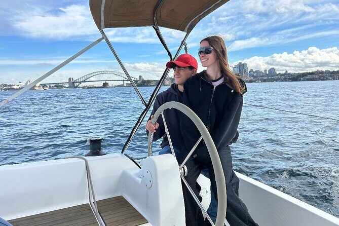 Sydney Harbour Private Charter Sailing - The Experience from a Traveler’s Perspective