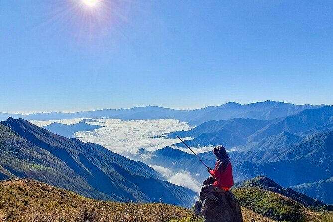 Ta Chi Nhu Cloud Hunt Journey from Hanoi - Day 1: Approaching the Mountain