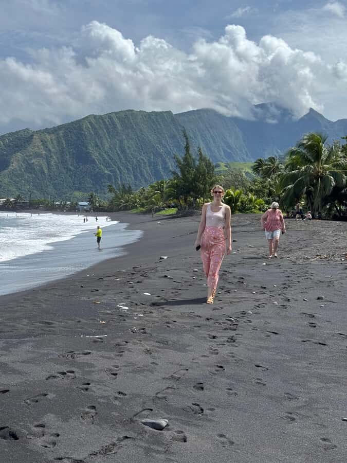 Tahiti: Unique West Coast Half Day Tour with Local Guide - Transportation and Group Dynamics