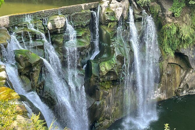 Taipei Jiufen Shifen Sky Lanterns and Keelung Night Market - Why This Tour Works