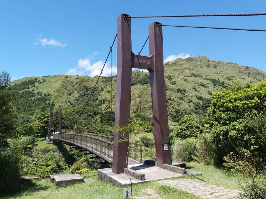 Taipei: Yangmingshan National Park Hiking Day Tour - What Makes This Tour Stand Out?