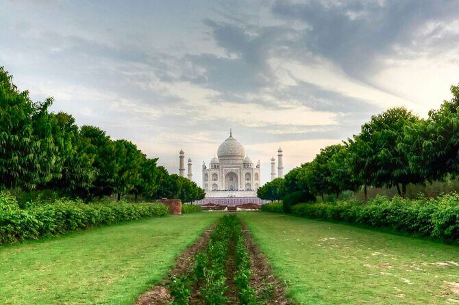 Taj Mahal Entrance Ticket with including Private Guide - What Travelers Say: Authentic Insights from Reviews