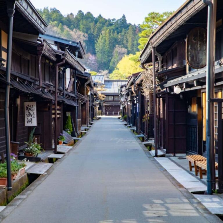 Takayama: Morning Walking Tour with Café Break - FAQ